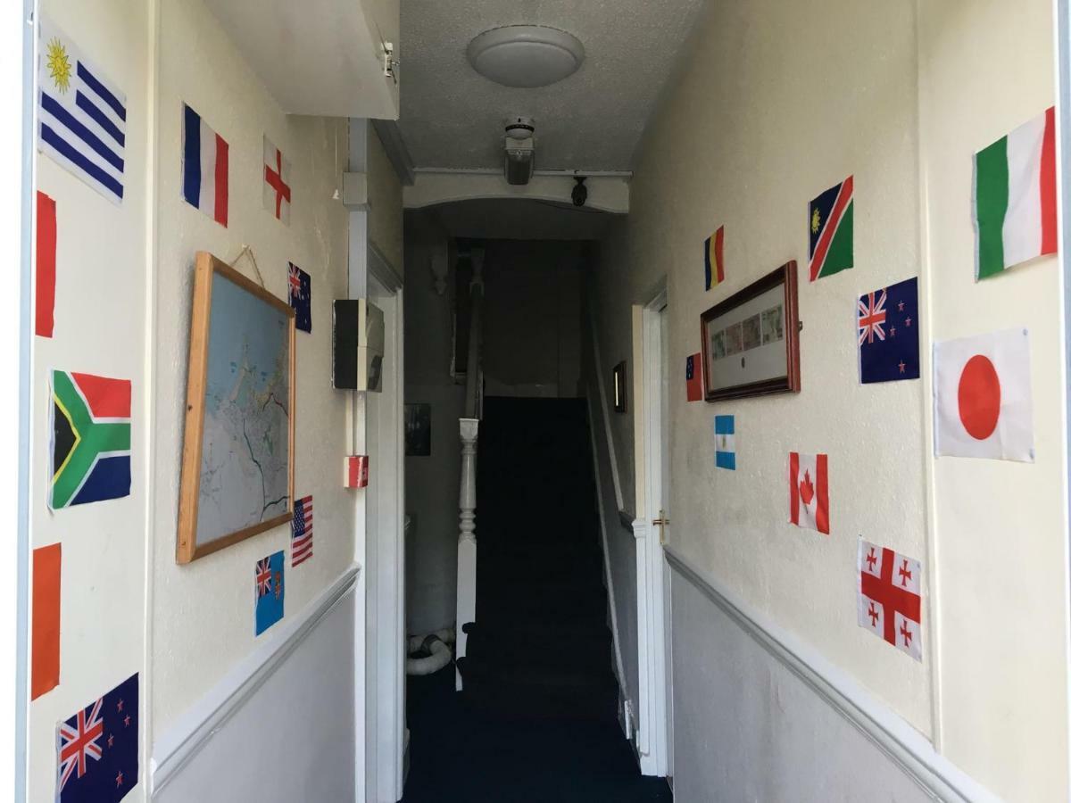 Newquay International Backpackers Albergue Exterior foto